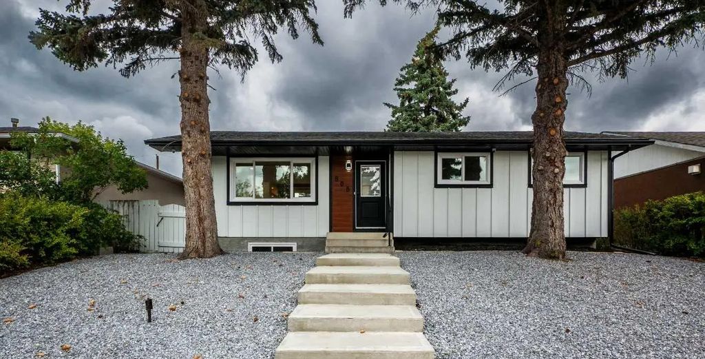 808 Avonlea Place Se, Calgary