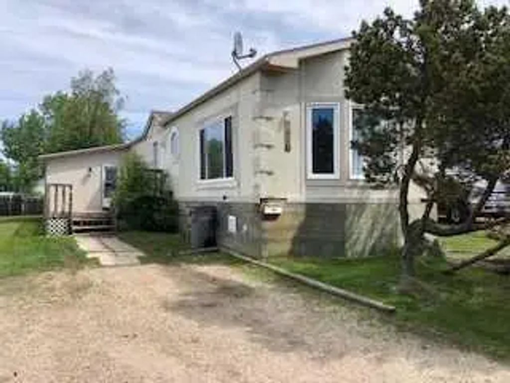 9630 122 Avenue , Grande Prairie