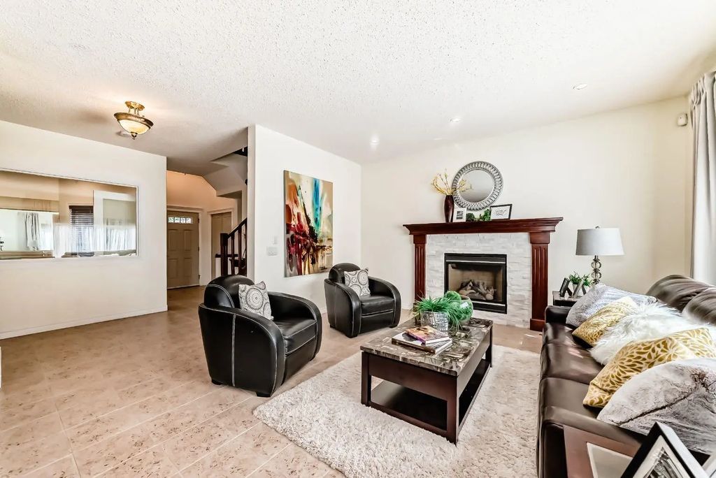 84 Silverado Creek Crescent SW, Calgary Property Listing: MLS® #A2354618