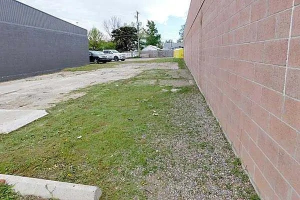 Photo of Listing #A2136489