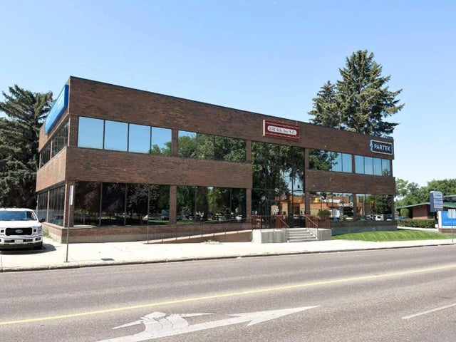 101, 132 4 Avenue Se, Medicine Hat
