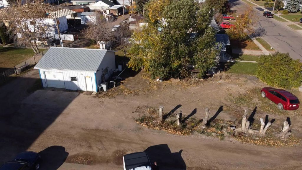 1112 15 Street  , Wainwright