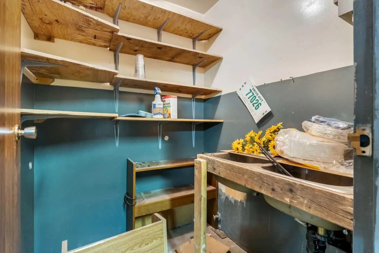 13, 2219 35 Avenue Northeast, Calgary – Commercial Industrial Listing Photo 15