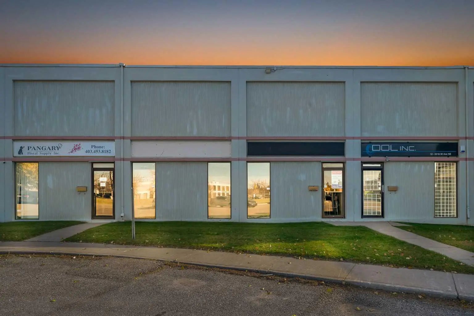 13, 2219 35 Avenue Northeast, Calgary – Commercial Industrial Listing Photo 9