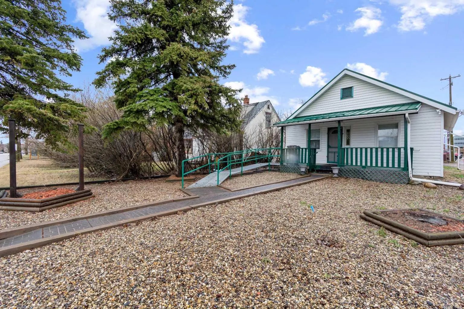 Photo of Listing #A2182522