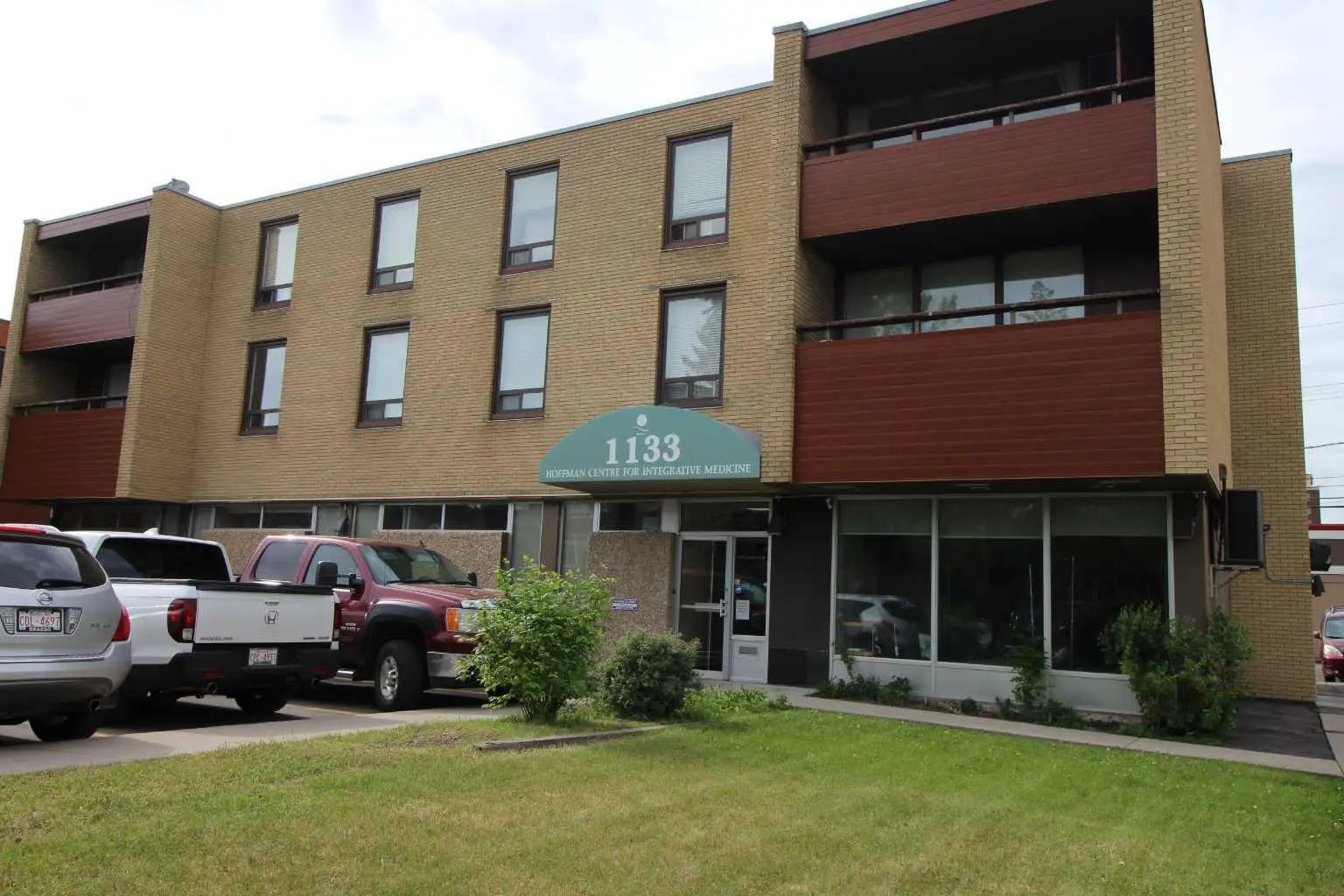 2, 1133 17 Avenue Northwest, Calgary – Commercial Mixed Use Listing Photo 11