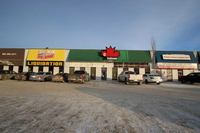 Bays 4-5, 7419 50 Avenue , Red Deer