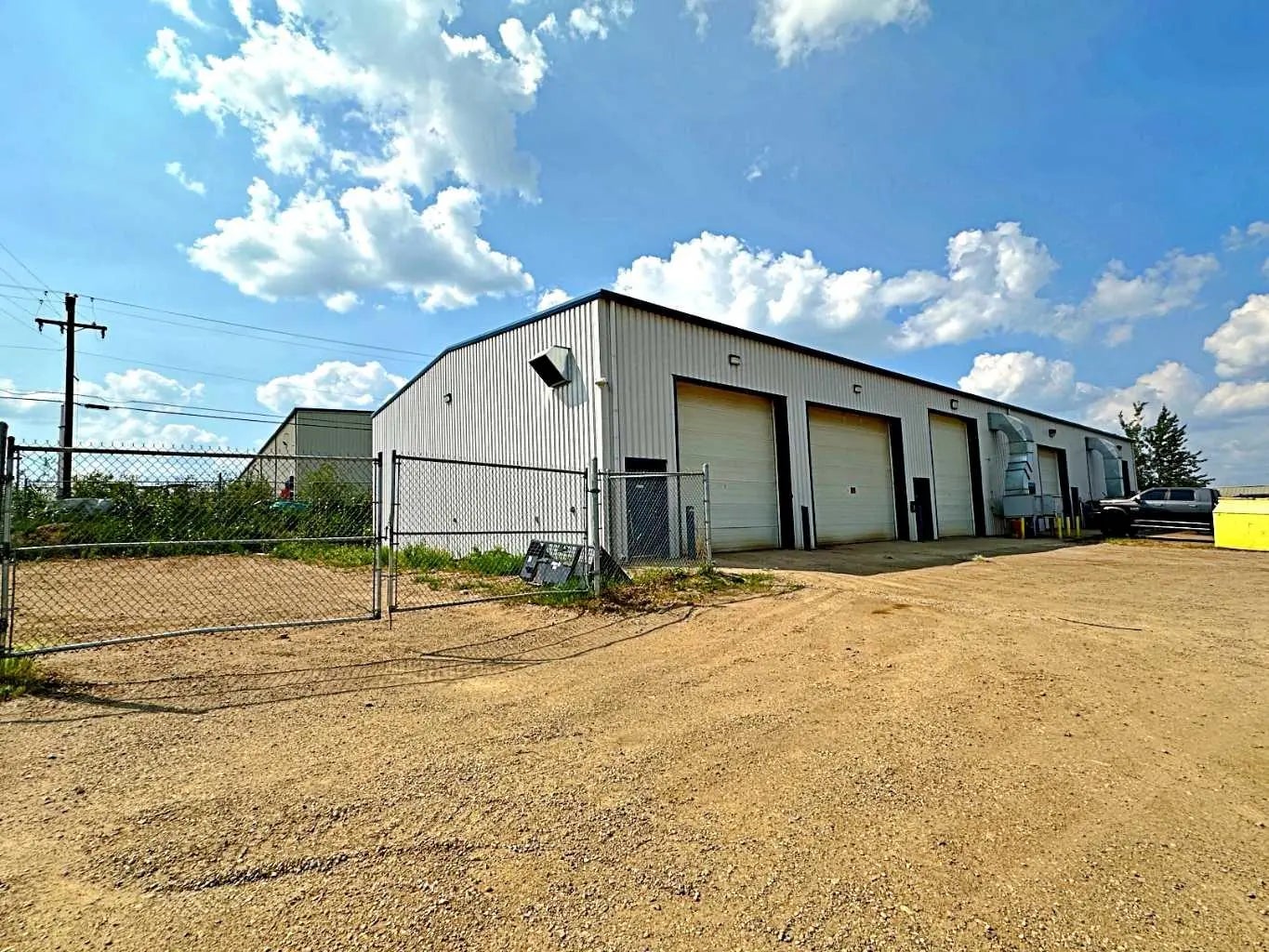 Photo of Listing #A2203611