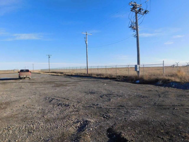 31 And 31a Leavings Street E, Granum