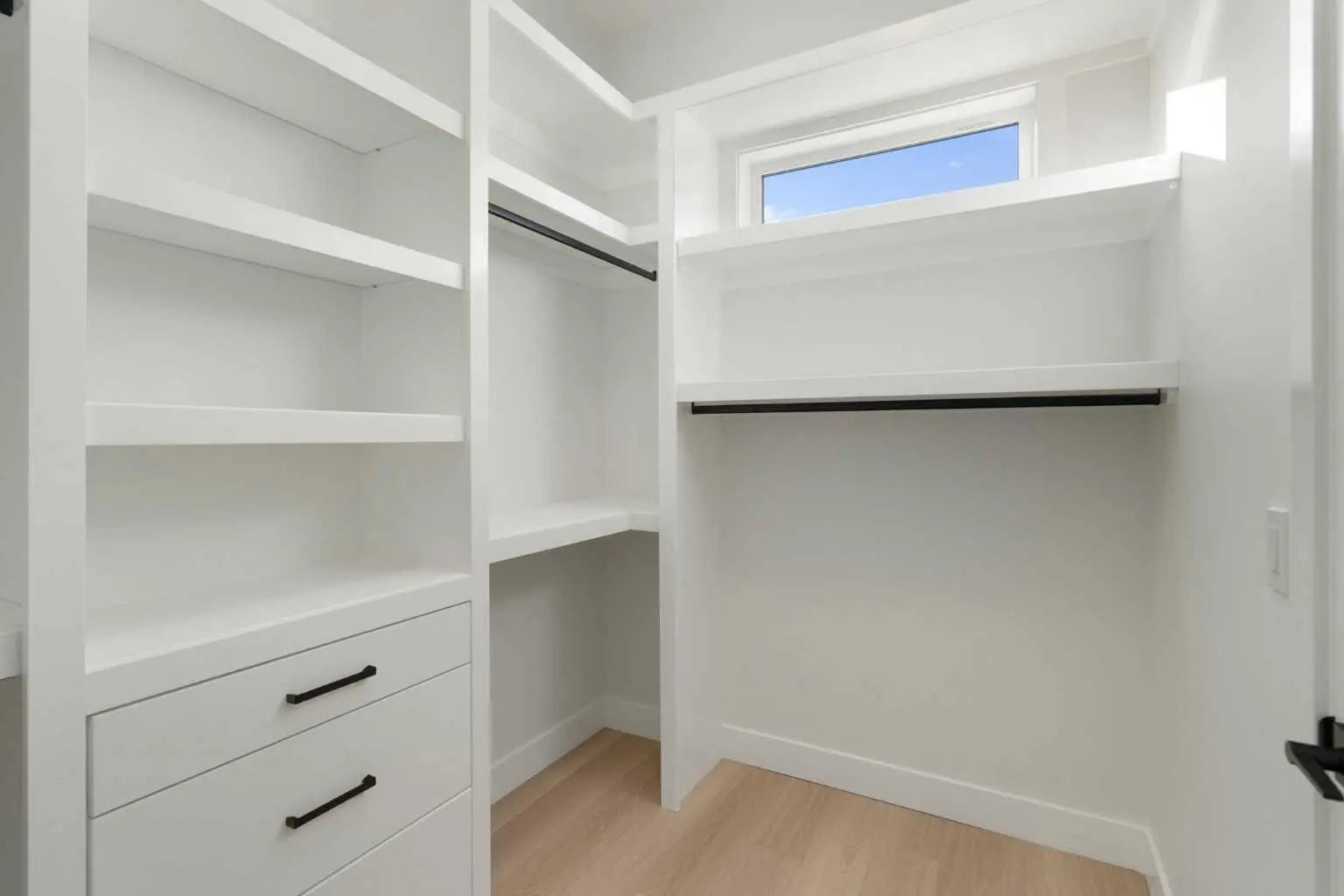 290 Muirfield Crescent , Lyalta – Residential Detached Listing Photo 19