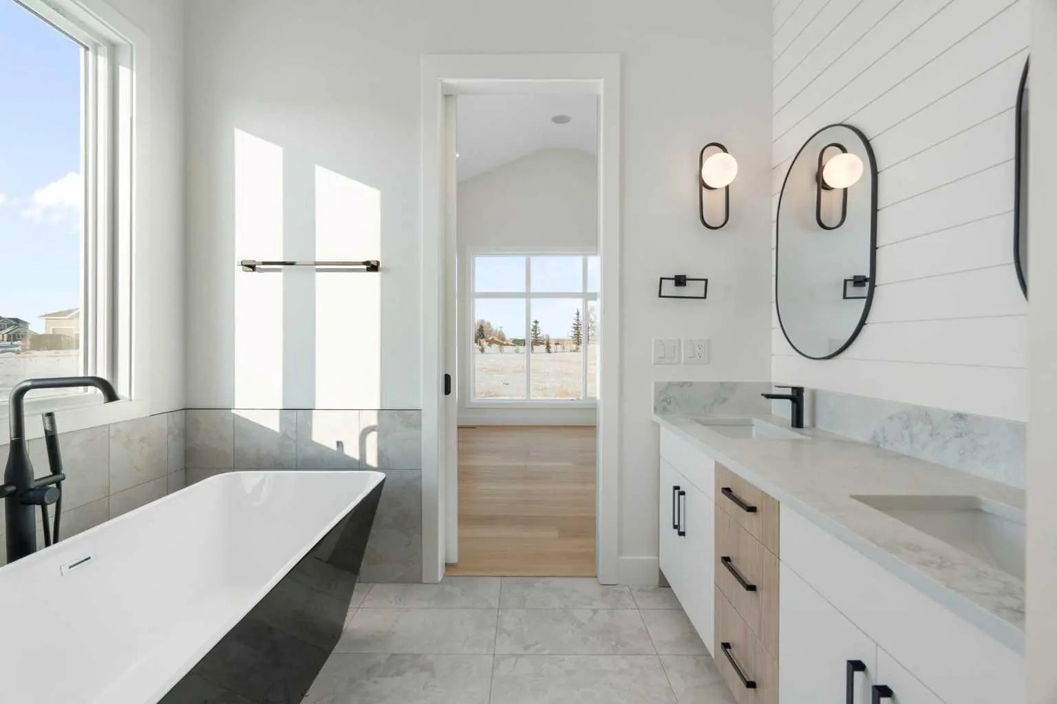 290 Muirfield Crescent , Lyalta – Residential Detached Listing Photo 20