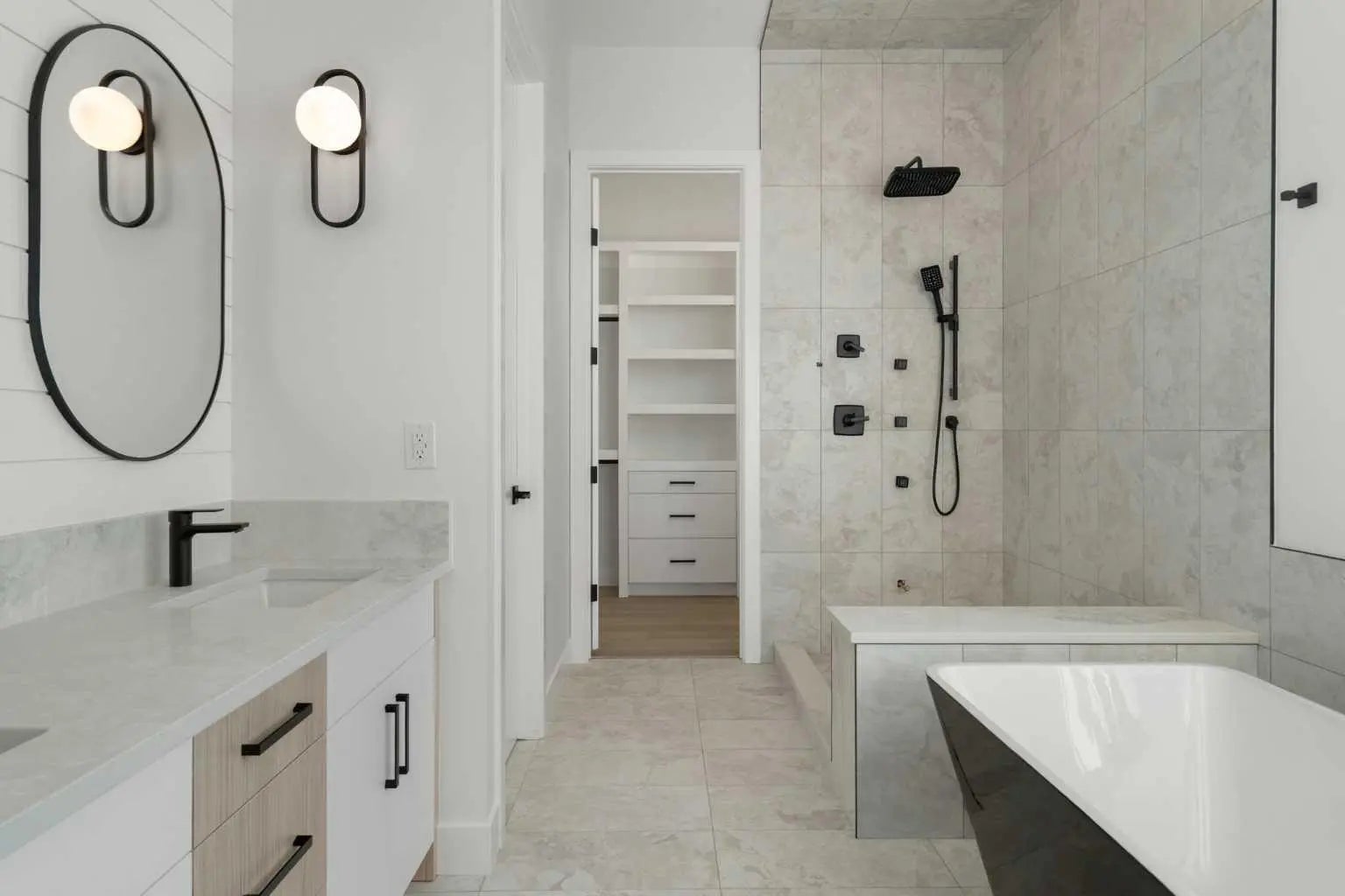 290 Muirfield Crescent , Lyalta – Residential Detached Listing Photo 21