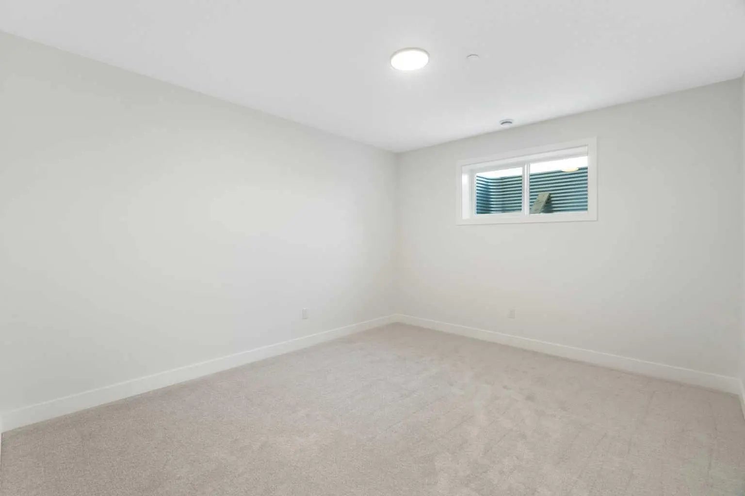 290 Muirfield Crescent , Lyalta – Residential Detached Listing Photo 30