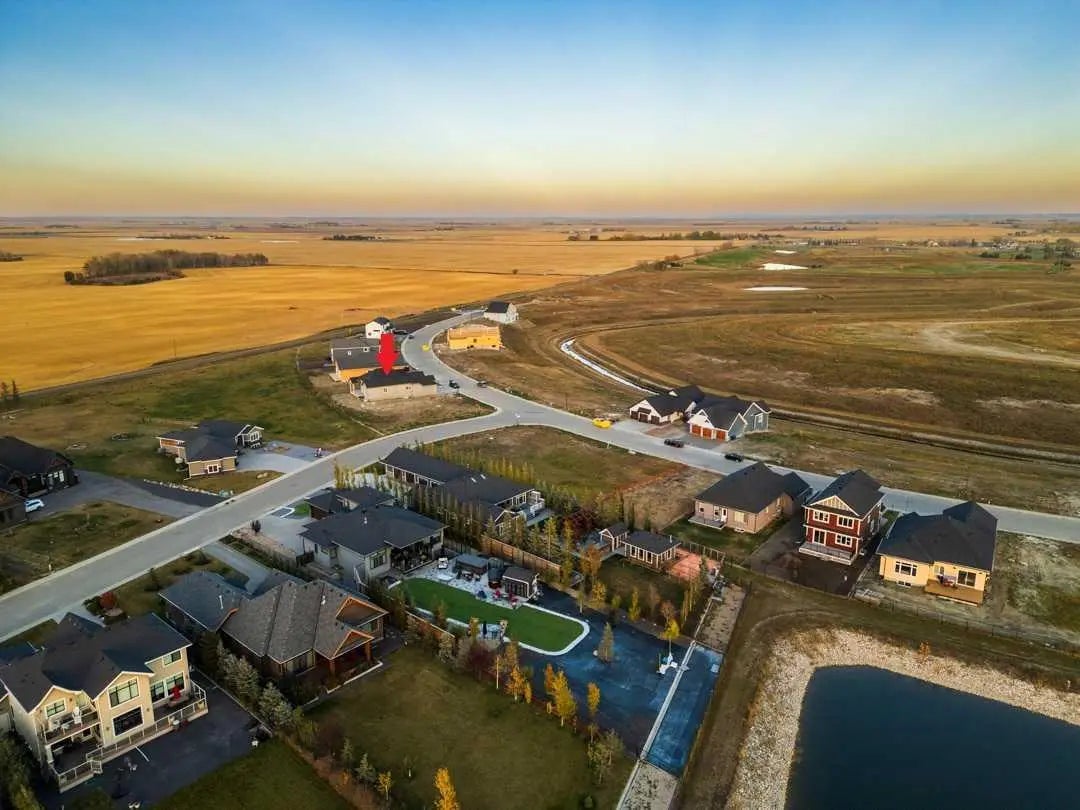 290 Muirfield Crescent , Lyalta – Residential Detached Listing Photo 40