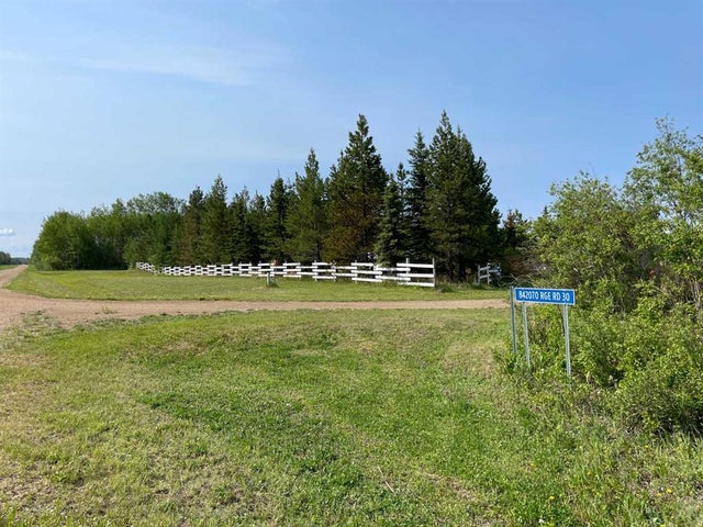 842070 Range Road 30, Rural Clear Hills County