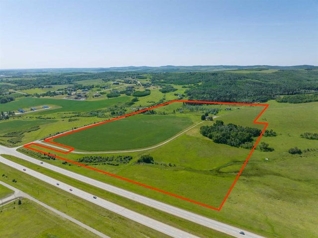 #100 168027 179 Avenue W, Rural Foothills County