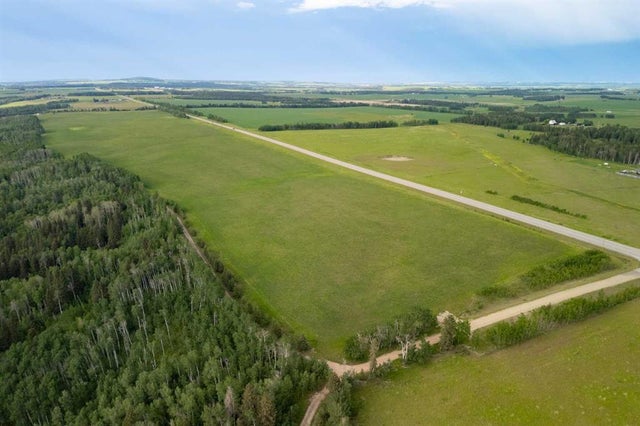 Sw 15-32-4w5m Township Road 322, Rural Mountain View County