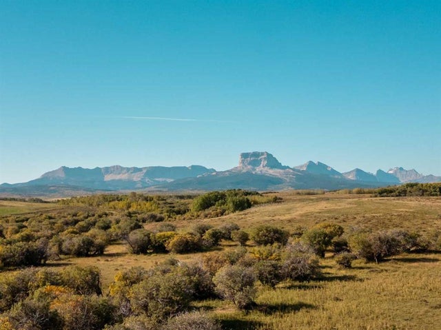 13042a 270 Range Road Range, Beazer