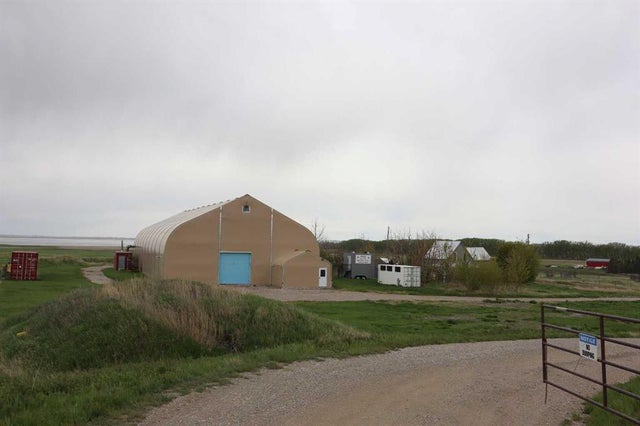 244029 Highway 1, Rural Wheatland County