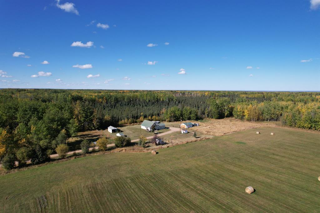 16402 Township Rd 724 Range E, Rural Big Lakes County