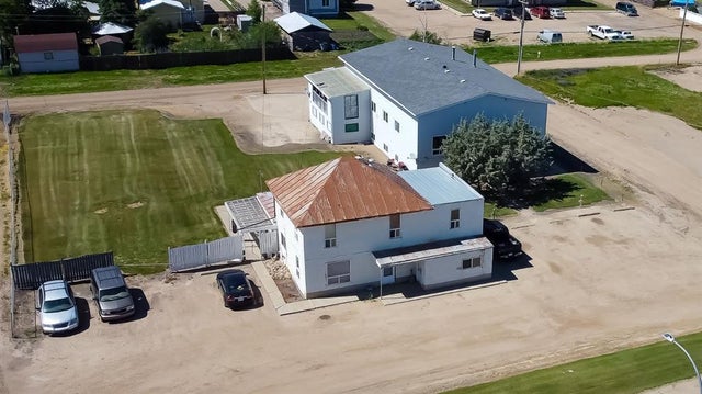 501 & 509 Main Street, Falher