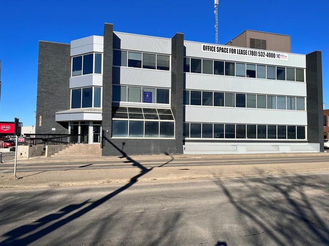 108, 9804 100 Avenue, Grande Prairie