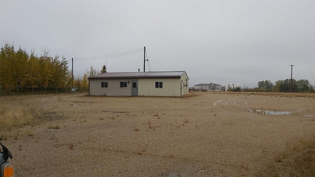 4810 & 4812 37 Avenue, Valleyview