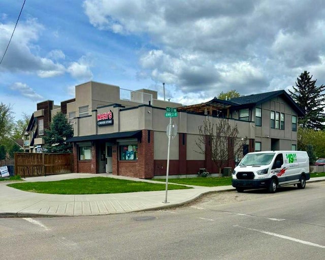 6104 Bowness Road Nw, Calgary