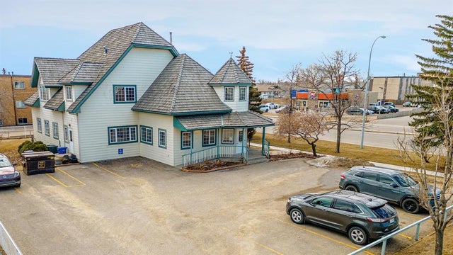 9931 106 Avenue, Grande Prairie