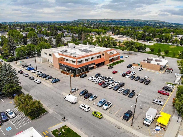 Suite A, 2411 4 Street Nw, Calgary