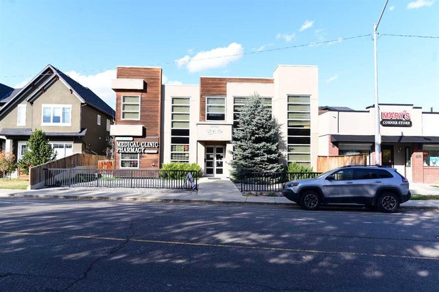 6108 Bowness Road Nw, Calgary