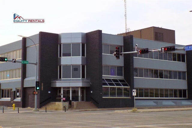 104b, 9804 100 Avenue, Grande Prairie
