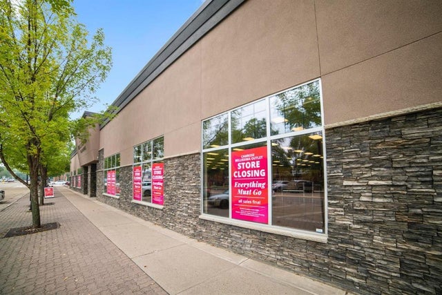 4840 50 Street, Camrose