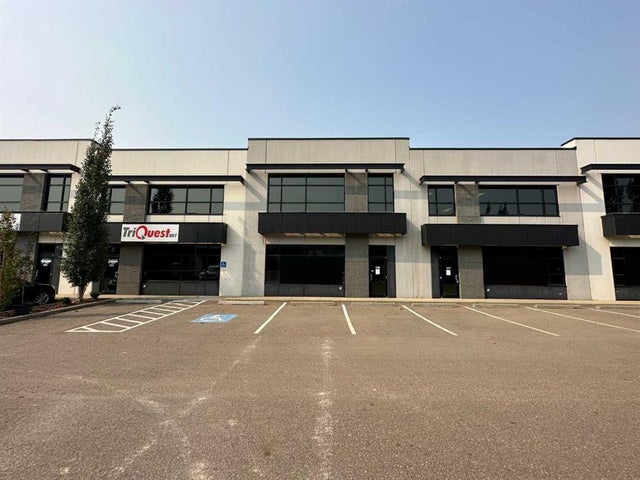206, 400 Mackenzie Boulevard, Fort McMurray