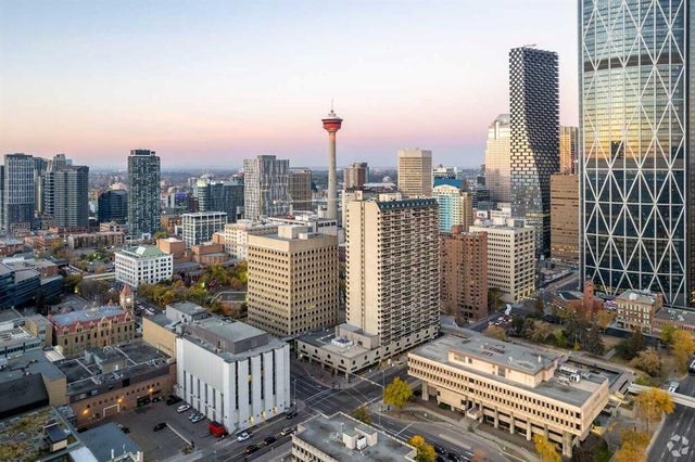 245, 221 6 Avenue Se, Calgary