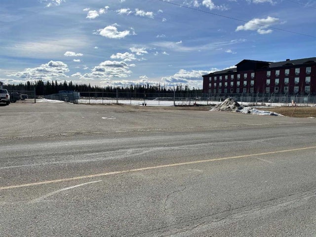 3325 33 Street, Whitecourt