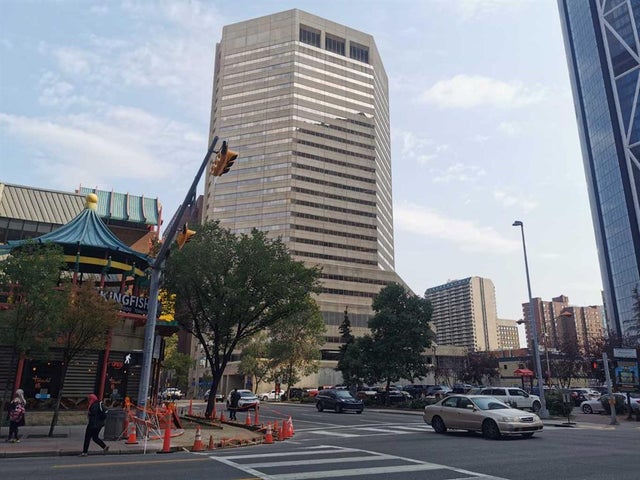 Commercial Home for Sale in Calgary, Alberta
