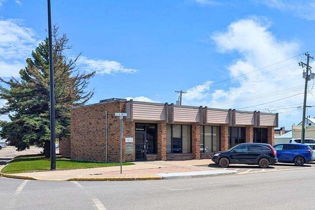 5018 2nd St.  W, Claresholm