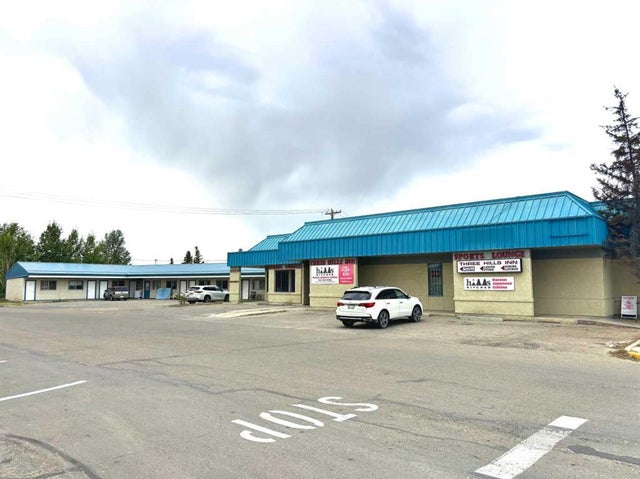 309 Main Street, Three Hills
