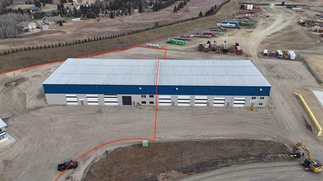 101, 14 & 16 Veenstra Drive, Rural Red Deer County