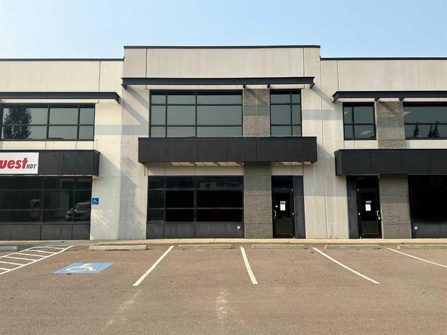 206, 400 Mackenzie Boulevard, Fort McMurray