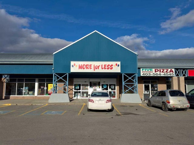 11001 20 Avenue, Blairmore