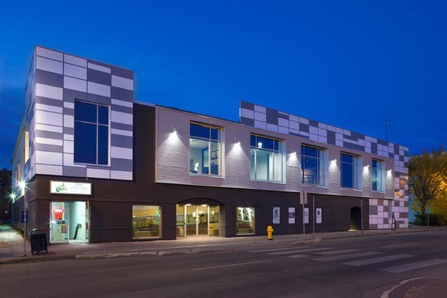 9820 100 Avenue, Grande Prairie