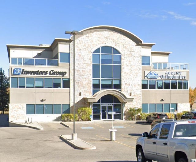 205, 51 Sunpark Drive Se, Calgary