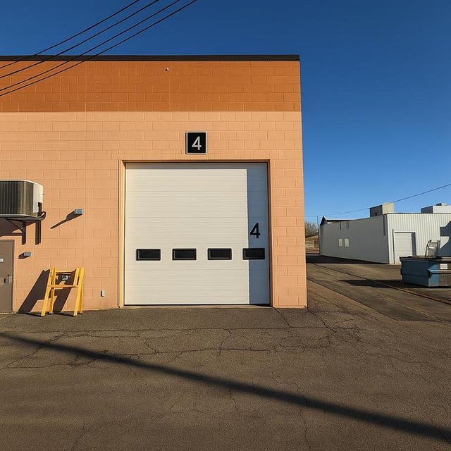 B, 11402 100 Street, Grande Prairie
