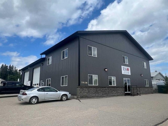 7028 4 Avenue, Edson