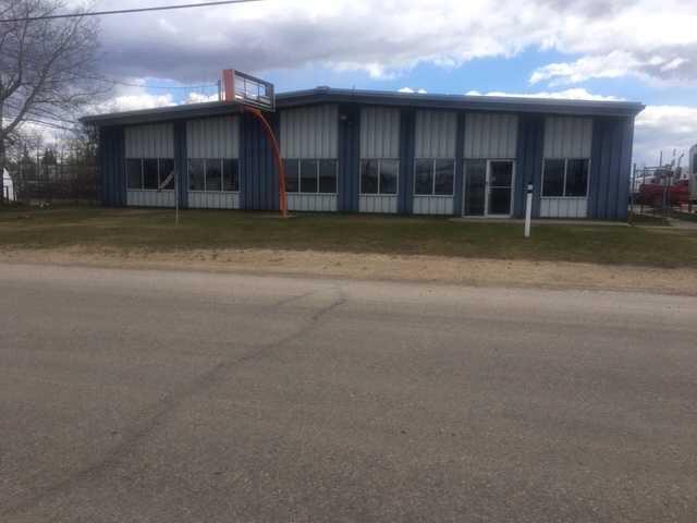 1 And 2, 3911 37 Avenue, Whitecourt