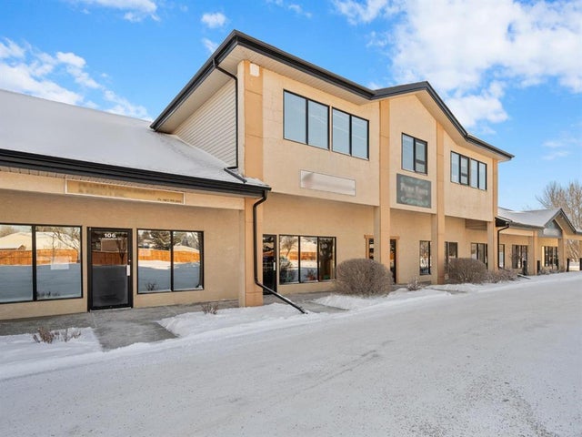 200, 14 Crystalridge Drive, Okotoks