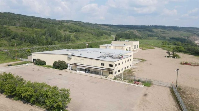 8610 87 Avenue, Peace River