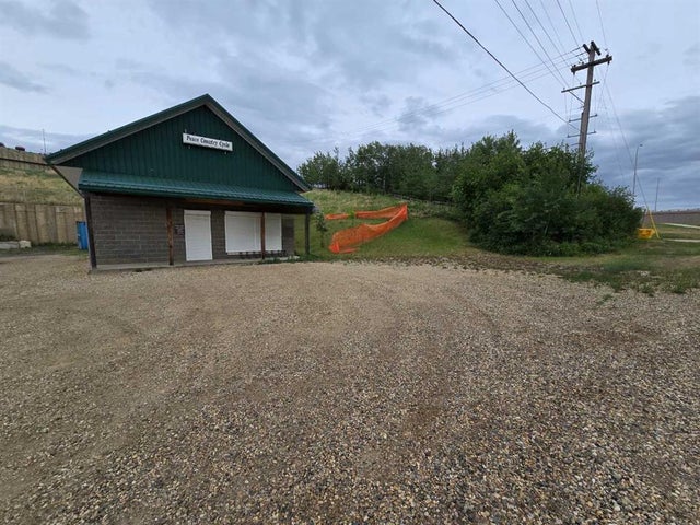 9013 98 Street, Peace River